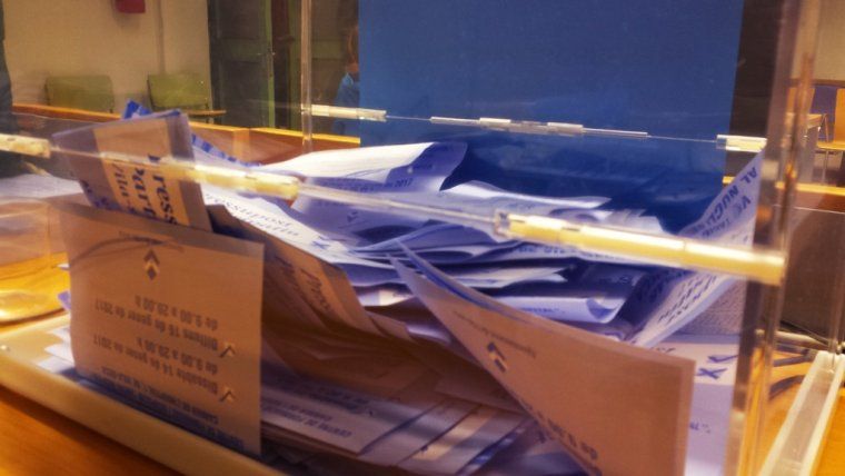Presentem un document per millorar els pressupostos participatius