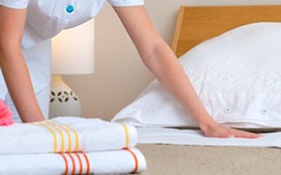 Donem suport a la vaga de les cambreres de pis dels hotels de Port Aventura
