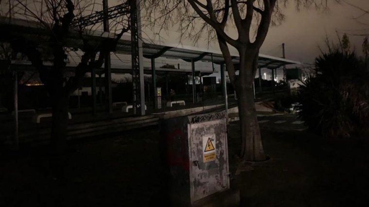 Exigim a Adif la reparació de la il·luminació de l’estació de trens