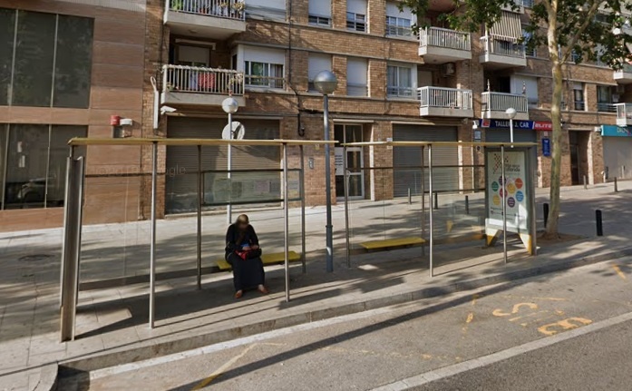 Solicitamos mejorar la accesibilidad de la parada de Ramon d’Olzina