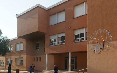 Aprovem un conveni amb la Generalitat per instal·lar ascensors a les escoles