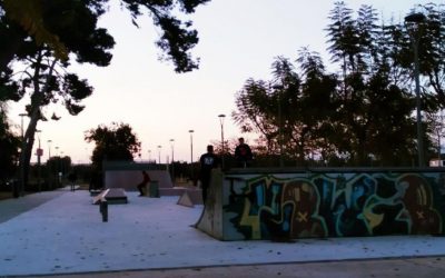 Denunciamos la dejadez de la zona del skatepark, donde hacen carreras de coches clandestinas
